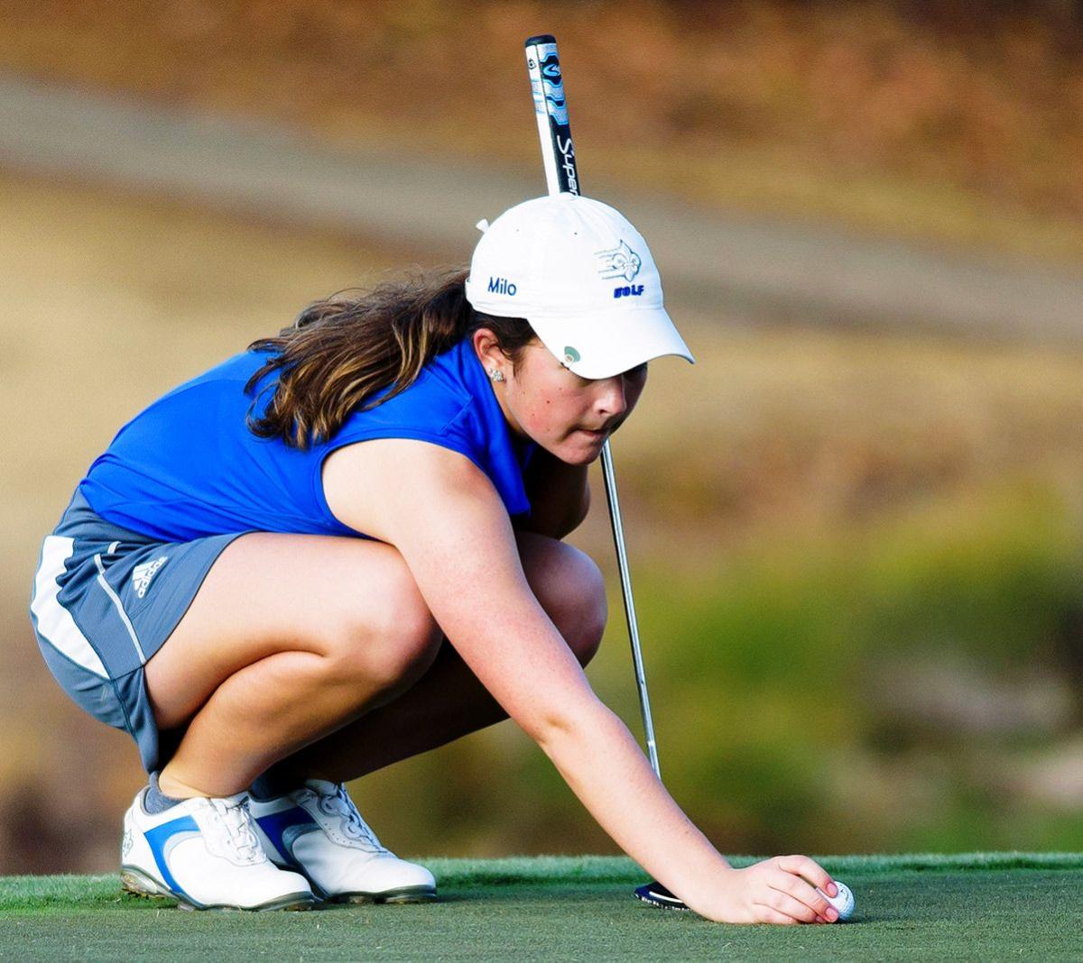 Fleur Limestone women's golfer